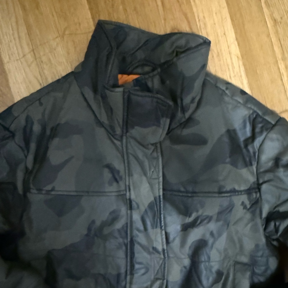 Bagatelle Women’s Green Camouflage Puffer Jacket - Picture 3 of 5